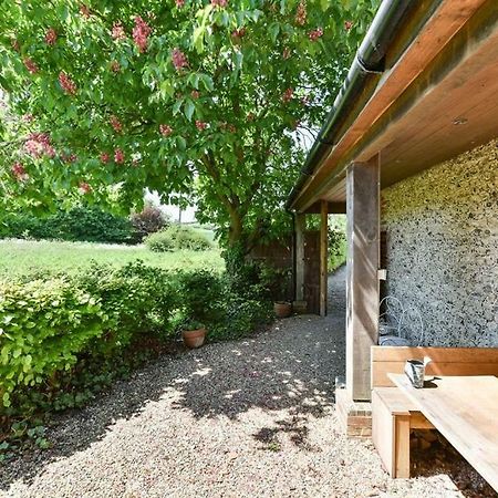 Shepherds Barn West Dean Bagian luar foto